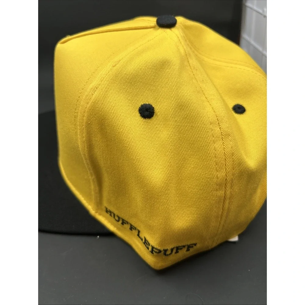 Universal Studios‎ Wizarding World Harry Potter Hufflepuff Baseball Hat Cap